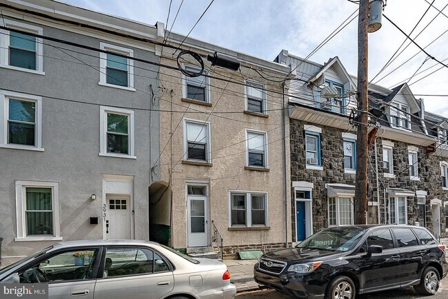 Building Photo - 3929 Terrace St Rental