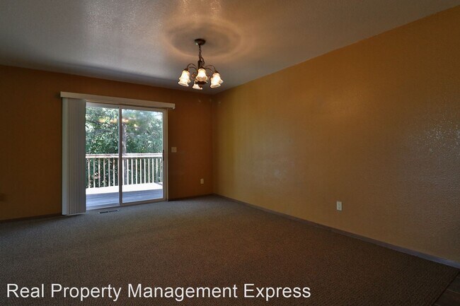 Photo - 2 br, 1.5 bath House - 1314 N Duluth Ave