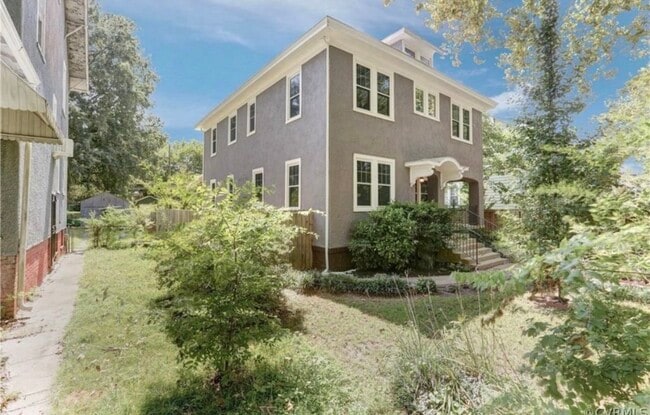 Photo - 111 Overbrook Rd