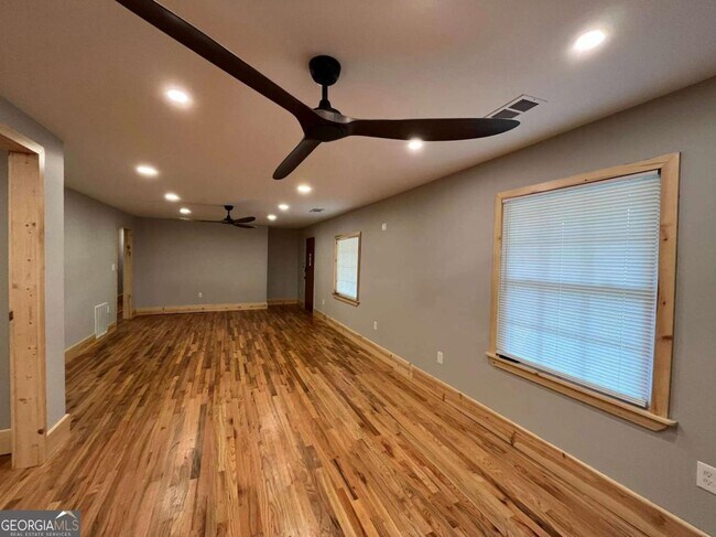 Photo - 1115 Old Alabama Rd SW