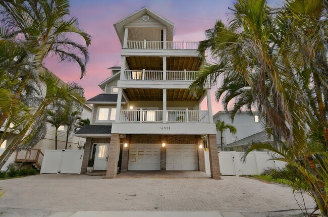 Building Photo - 16033 Gulf Blvd Rental