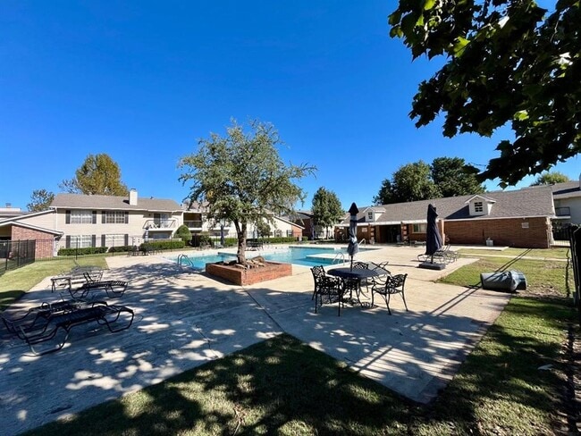 Photo - 3200 W Britton Rd Unit 270