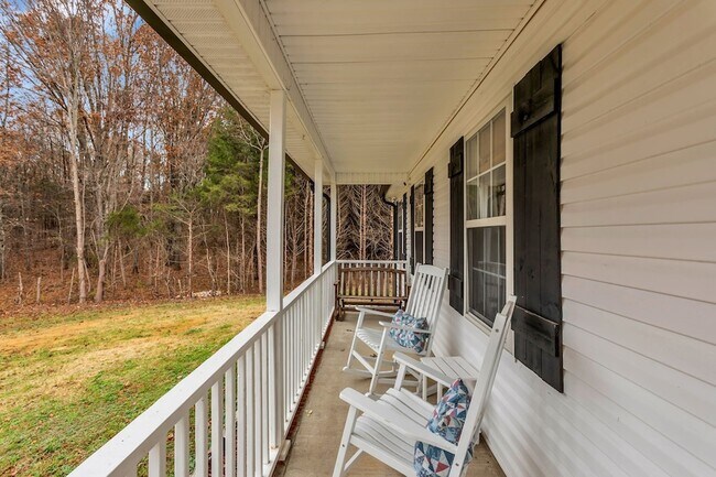 Photo - 2475 Rock Springs Cemetery Rd