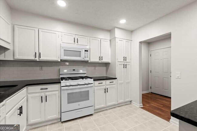 Photo - 705 Parkaire Crossing