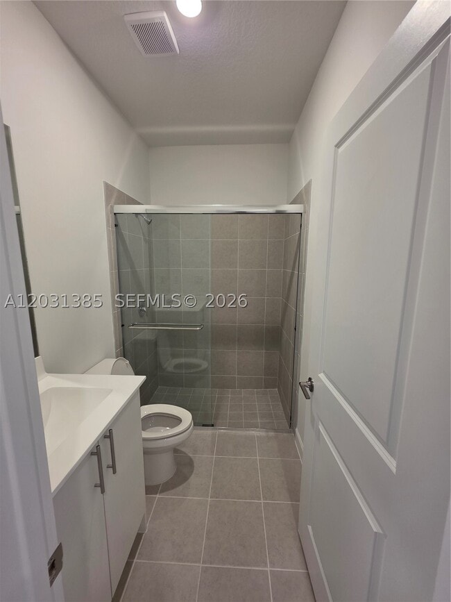 Photo - 267 NW 11th St