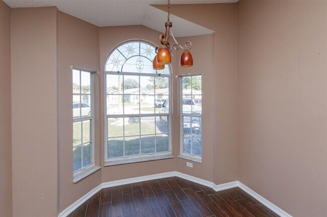 Photo - Single Family Home Like New