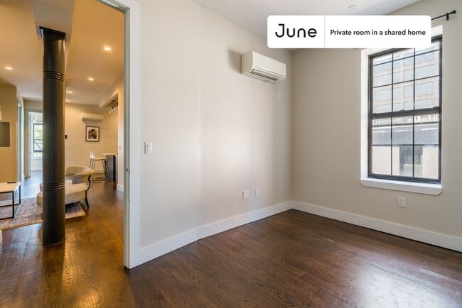 Room in Shared 4 bed/2 bath home in Bedford-Stuyvesant