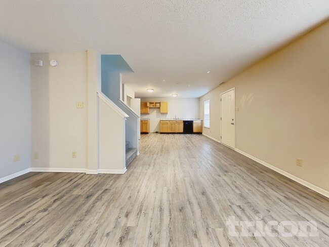 6725 Earlswood Dr