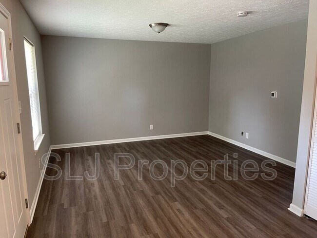 630 E Chestnut St Unit 2