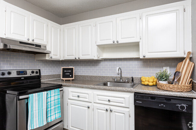 Interior Photo - Celebration at Sandy Springs Rental