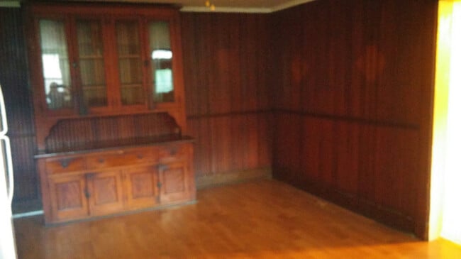 Photo - 27 Noster St