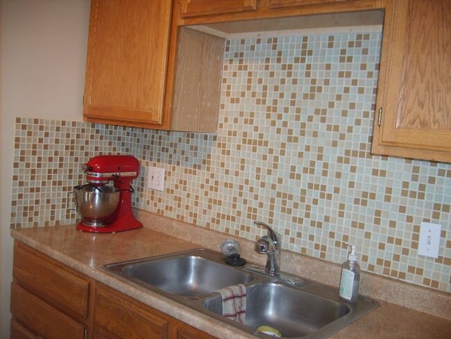 Photo - 2771 S Lake St Unit #1