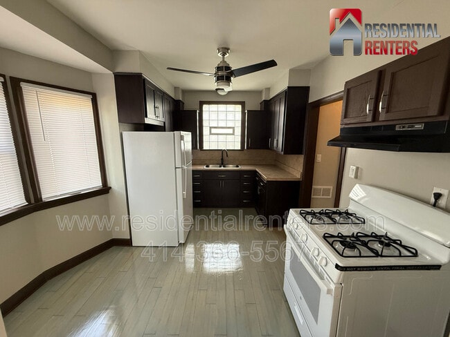 Photo - 3914 W Hampton Ave