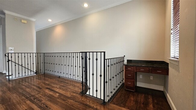 Photo - 902 W 23rd St