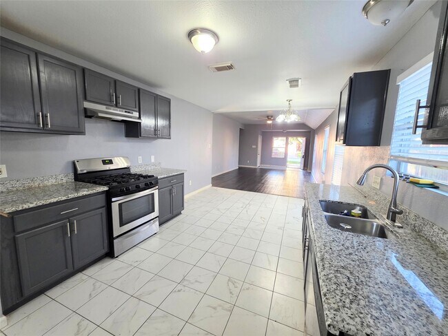 Photo - 9514 Manorstone Ct
