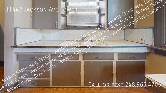 Photo - 11442 Jackson Ave