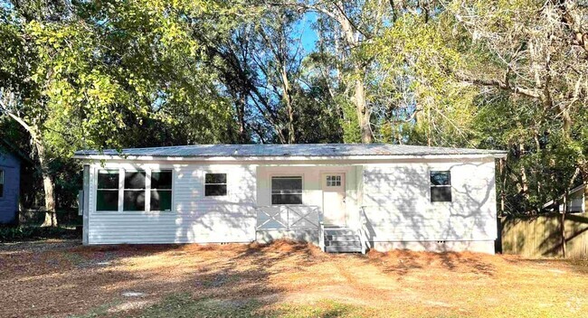 Building Photo - Fully updated 2/1 with Flex Room near FSU ... Rental