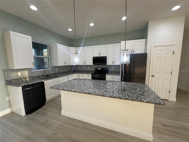 Photo - 1105 St Nicholas Ave