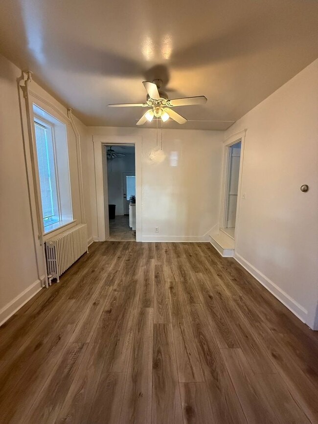 Building Photo - 204 E High St Unit 102