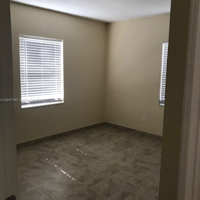 Photo - 1632 NE 183rd St Unidad House