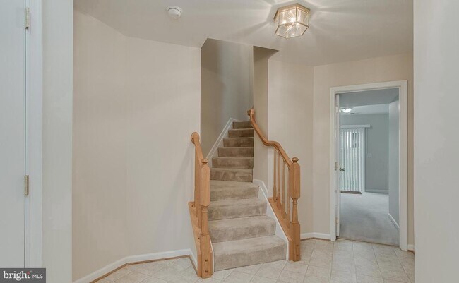 105 Raphael Ct