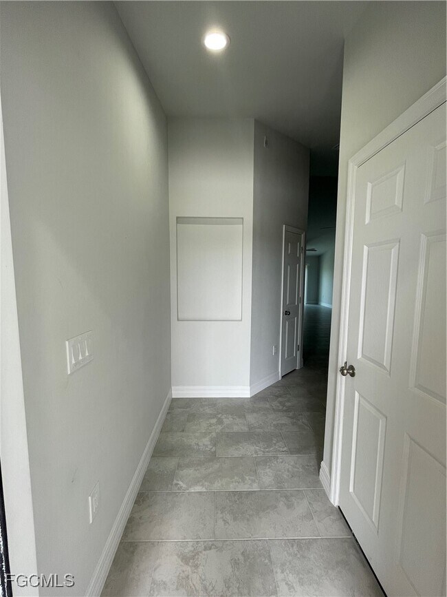 Photo - 1423 Gleason Pkwy