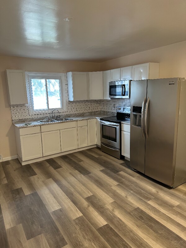 Photo - 180 W Washington St