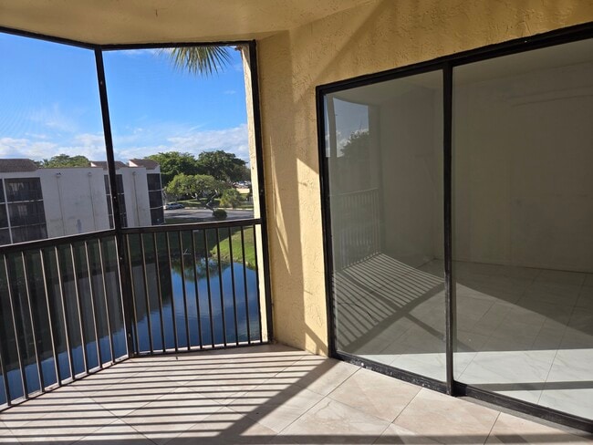 Photo - 3199 Foxcroft Rd Unit Miramar Club