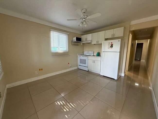 Photo - 727 NW 19th Ave Unit 1