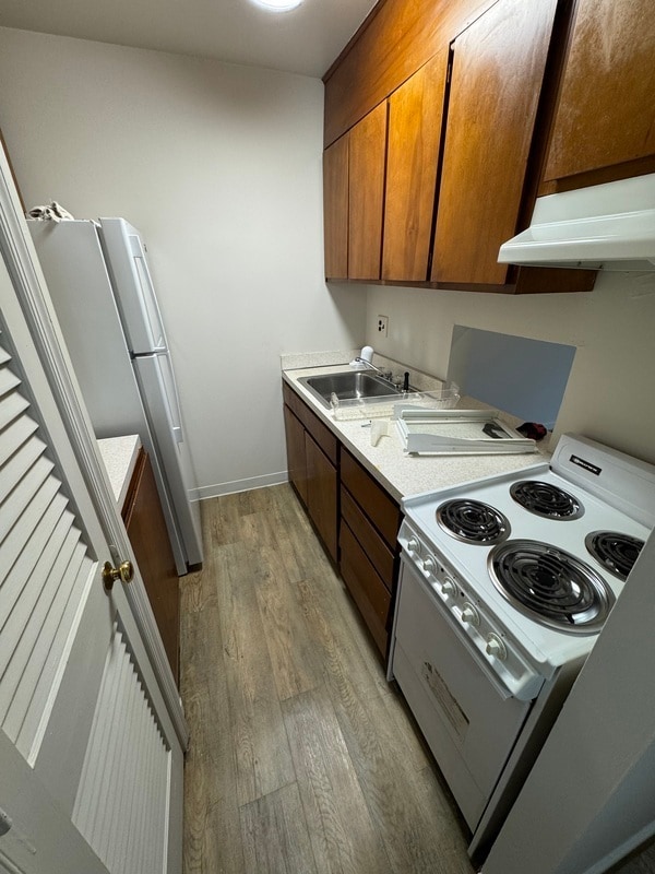 Oxford Square Apartments