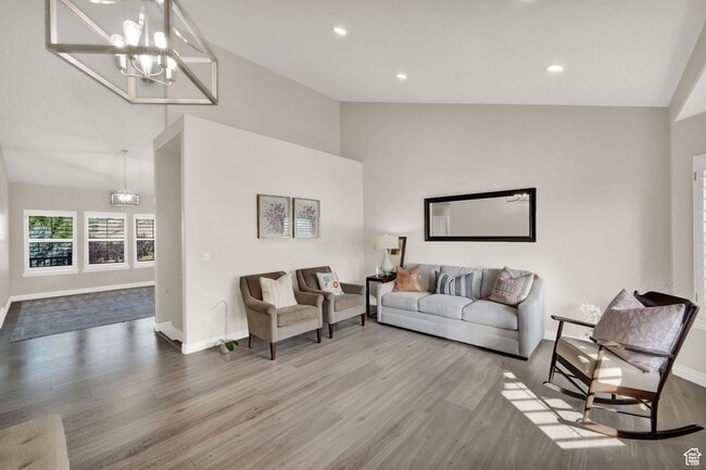 Photo - Beautifully Updated Canyon Oaks Executive Home with Stunning Views