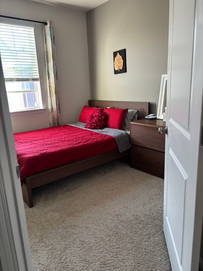 Photo - 2009 Thornbrook Way