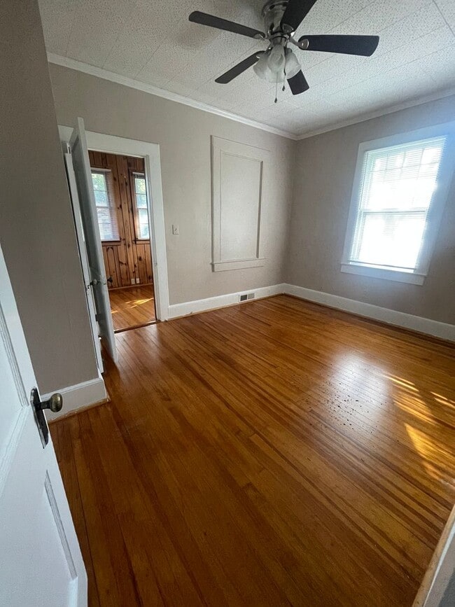 Photo - Beautiful 3 Bedroom Home Available Now!