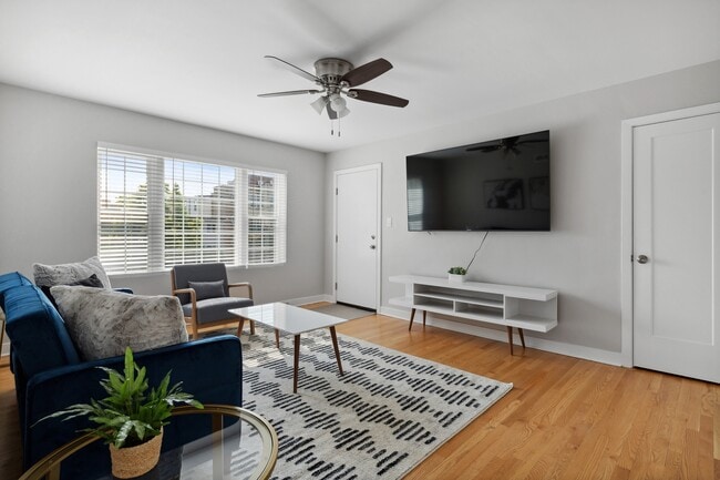 Photo - 136 Ridge Ave Unidad 2