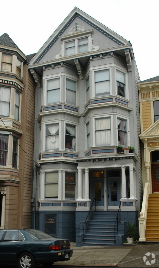 Photo - 424-428 Cole St Apartments