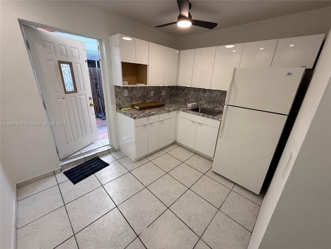 Photo - 14822 SW 69th St Unit 0