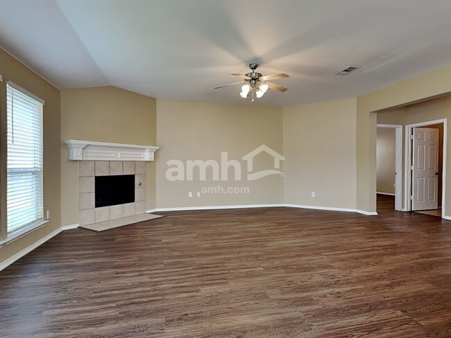 Photo - 313 Highland Valley Ct