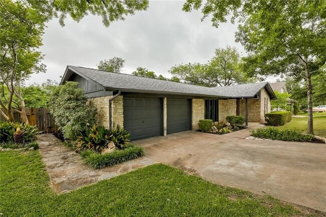 Photo - 12401 Knoll Ridge Dr
