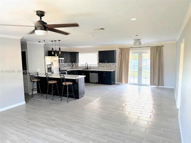 Photo - 1822 SE Oxmoor Ct