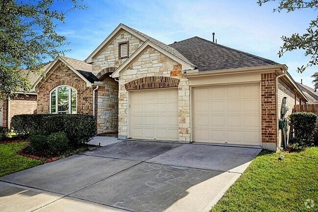 Building Photo - 13312 Highland Lake Ln Rental