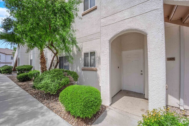 Building Photo - 5650 E Sahara Ave Unit 1029 Rental