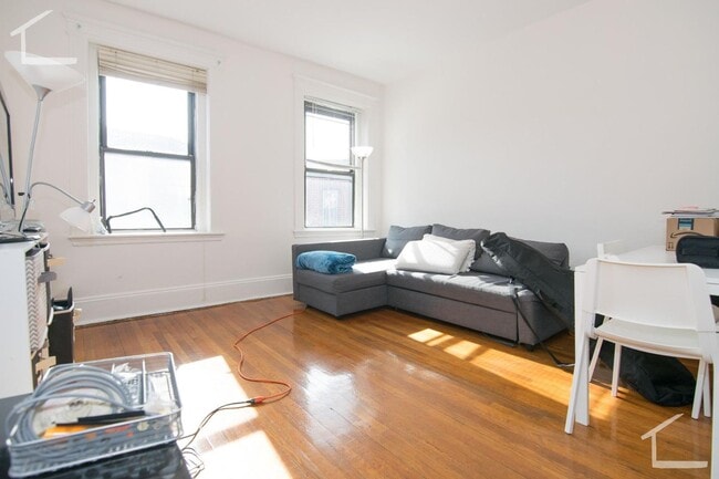 Photo - 1254 Commonwealth Ave