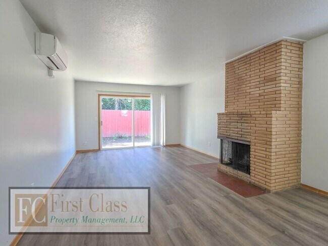 Photo - 18001 Northeast Pacific Street Unit 104