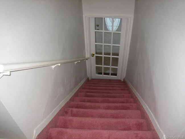 Photo - 235 Fieldmere St