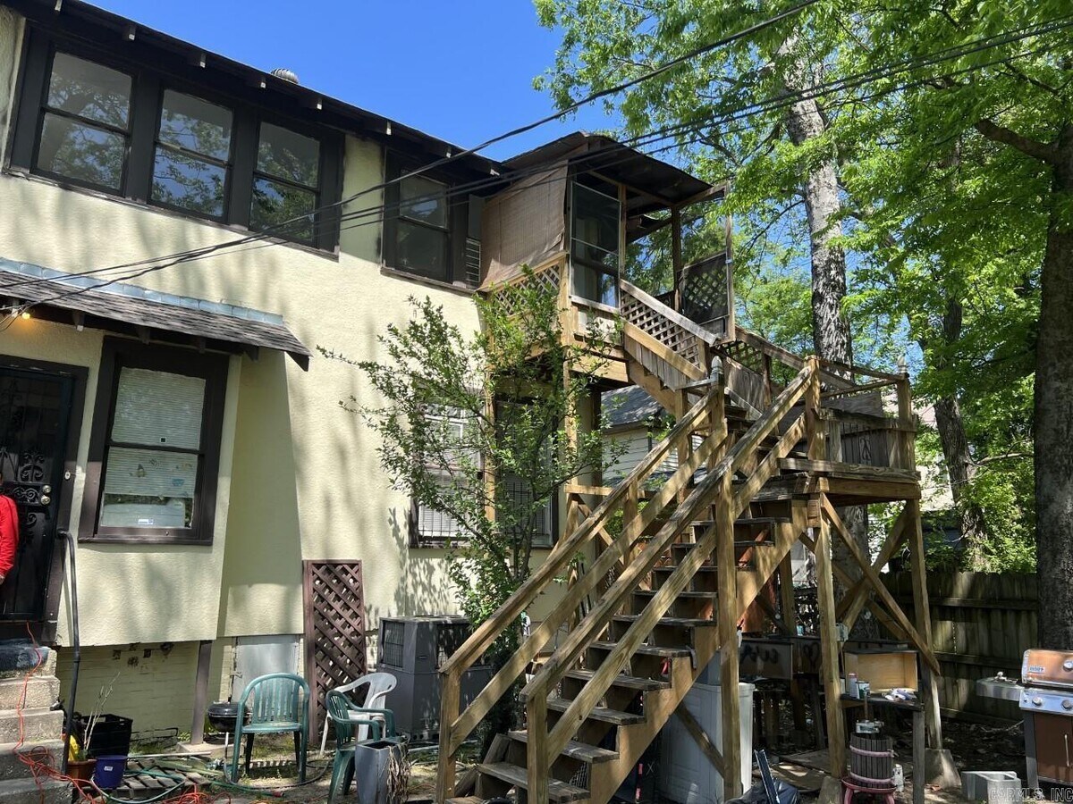 Photo - 715 Wright Ave Apartamento