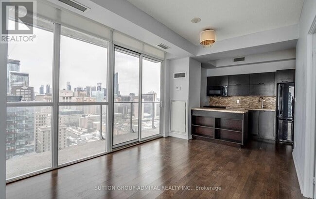 Photo - 126 Simcoe St Unit 2904