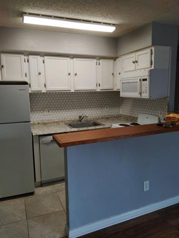 Photo - 9809 Walnut St Unit E305