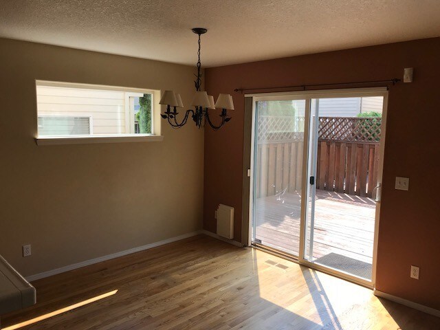 Photo - 781 NE 64th Pl