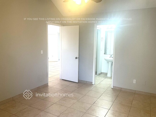 Photo - 2142 W Monona Dr