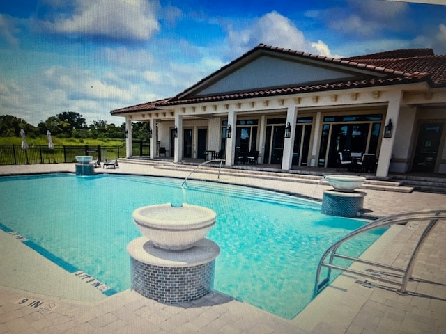 Photo - 20 Del Palma Dr